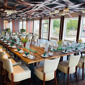 Bergwirtschaft Wilder Mann Und Restaurant **** Dresden