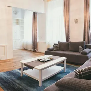 Aparthotel Helvetia ****